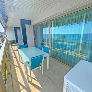 Property in Carre d'Or