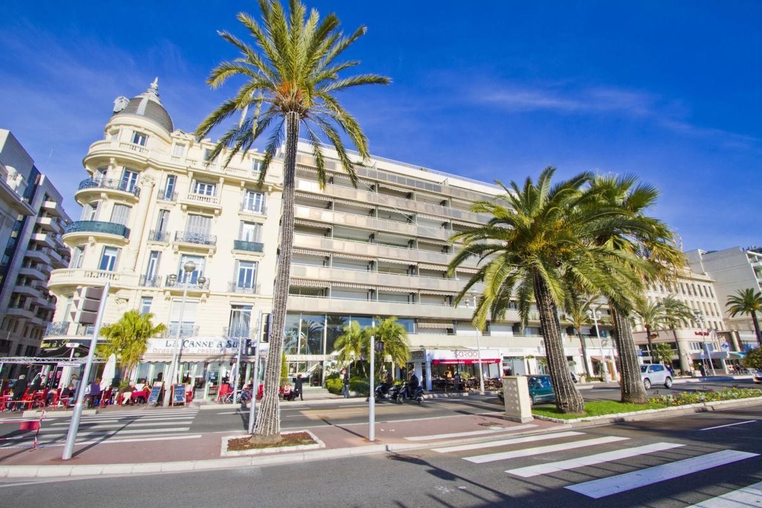 Property photo in Carre d'Or