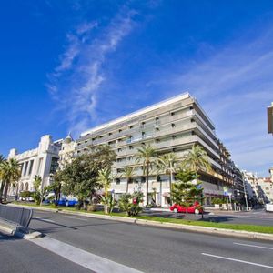 Property in Carre d'Or