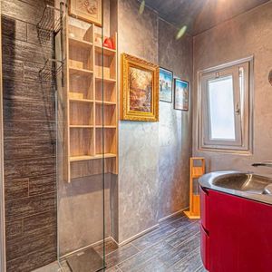 Property in Carre d'Or