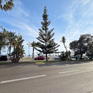 Property in Carre d'Or