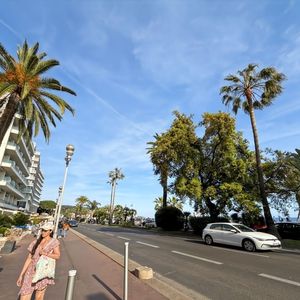 Property in Carre d'Or