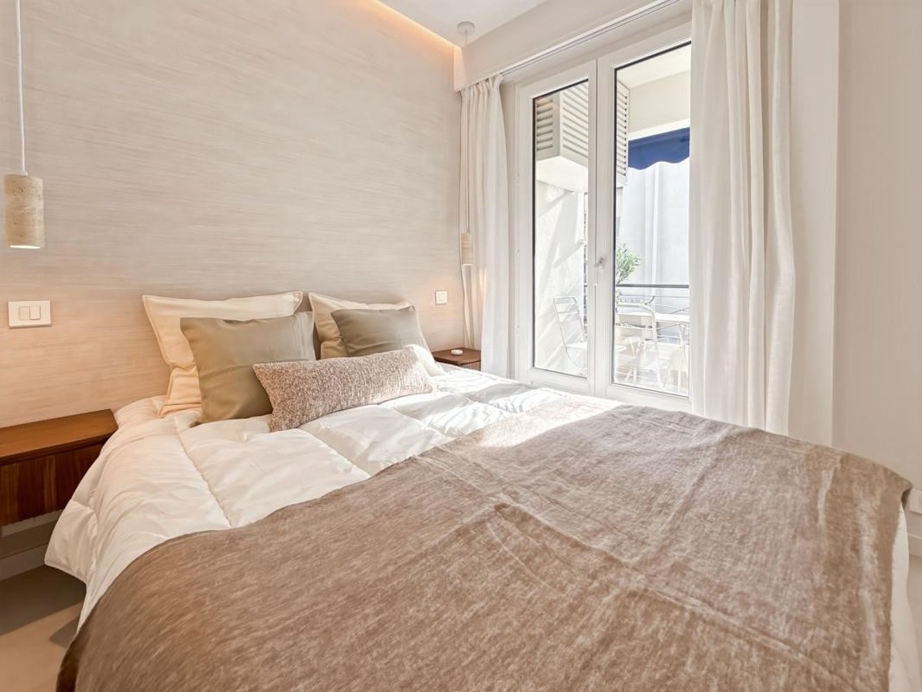 Property photo in Carre d'Or