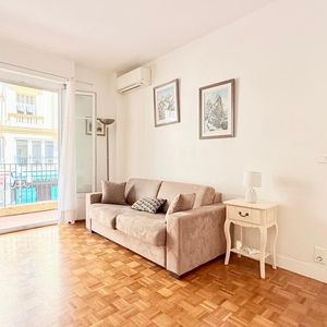 Property in Carre d'Or