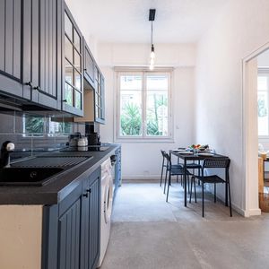 Property in Carre d'Or