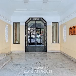 Property in Carre d'Or
