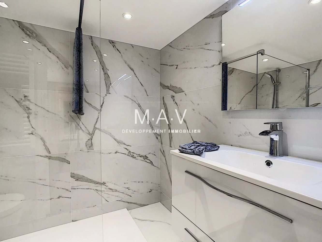 Property photo in Carre d'Or
