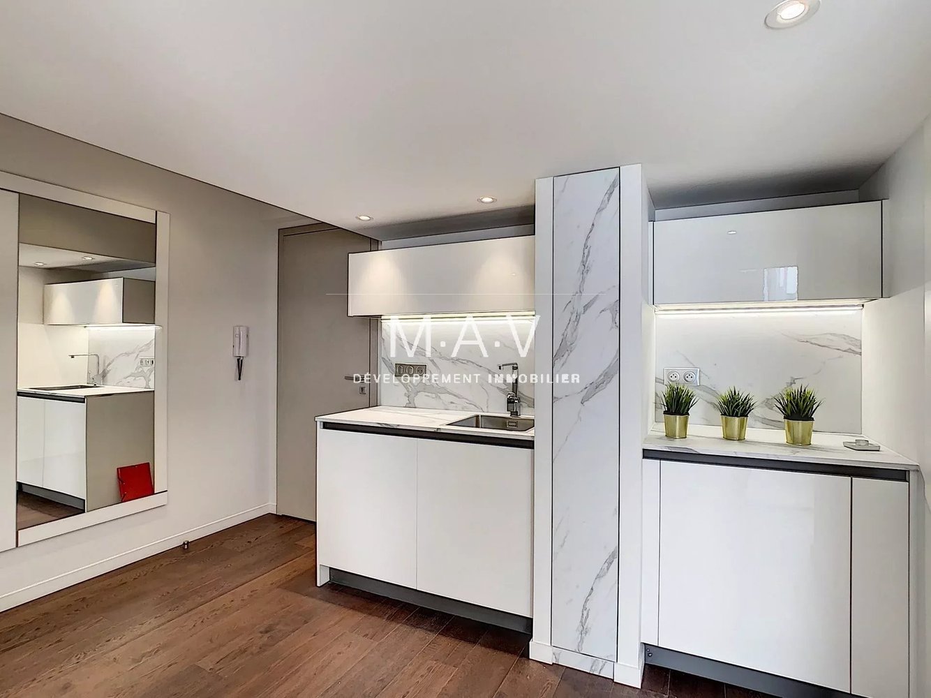 Property photo in Carre d'Or