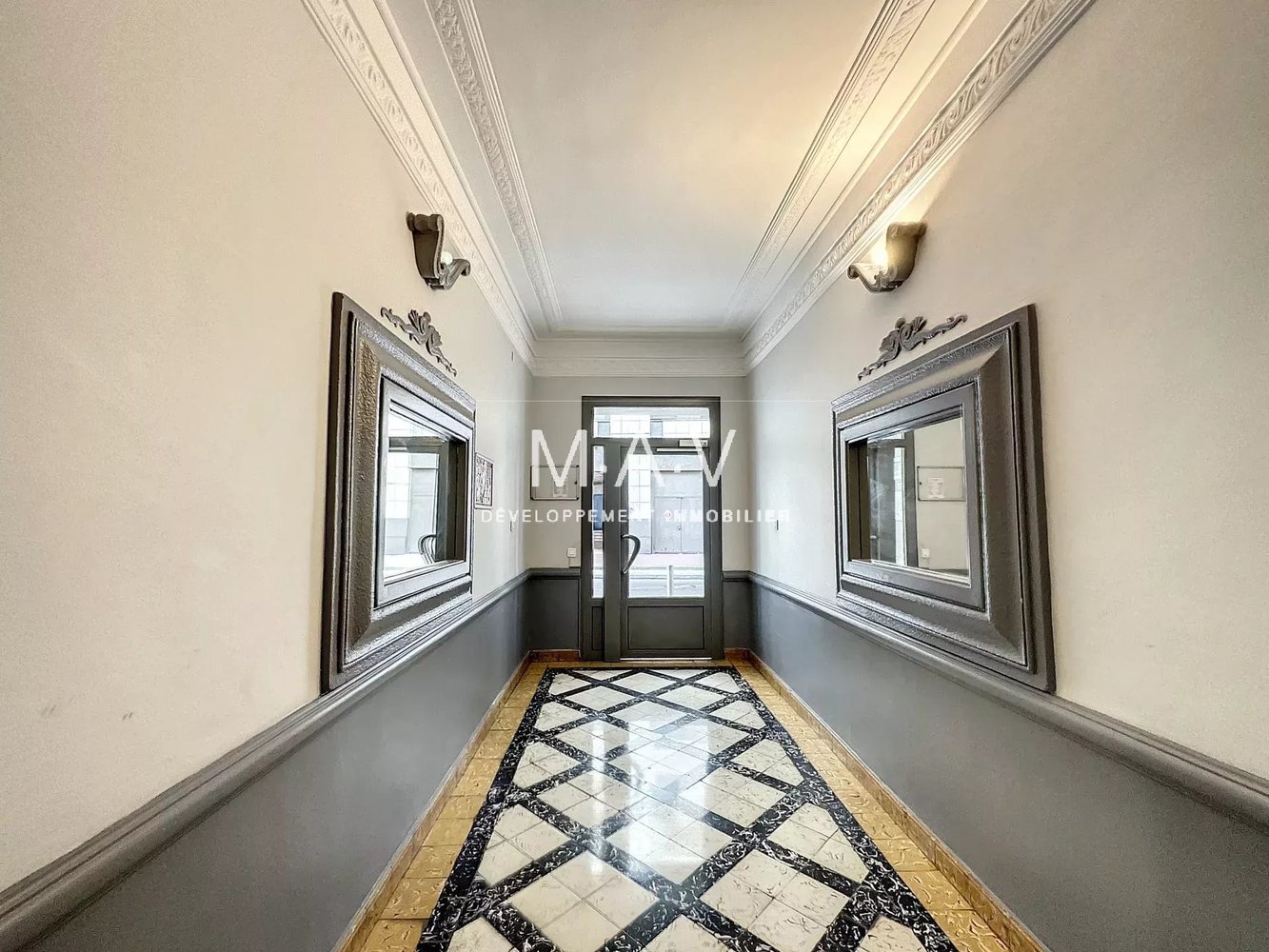 Property photo in Carre d'Or