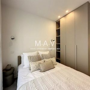 Property in Carre d'Or