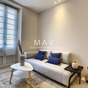 Property in Carre d'Or