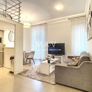 Property in Carre d'Or