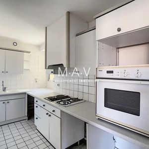 Property in Carre d'Or