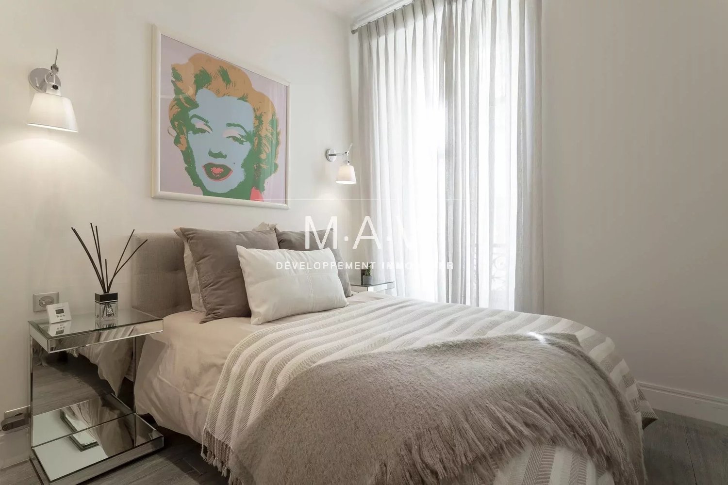 Property photo in Carre d'Or