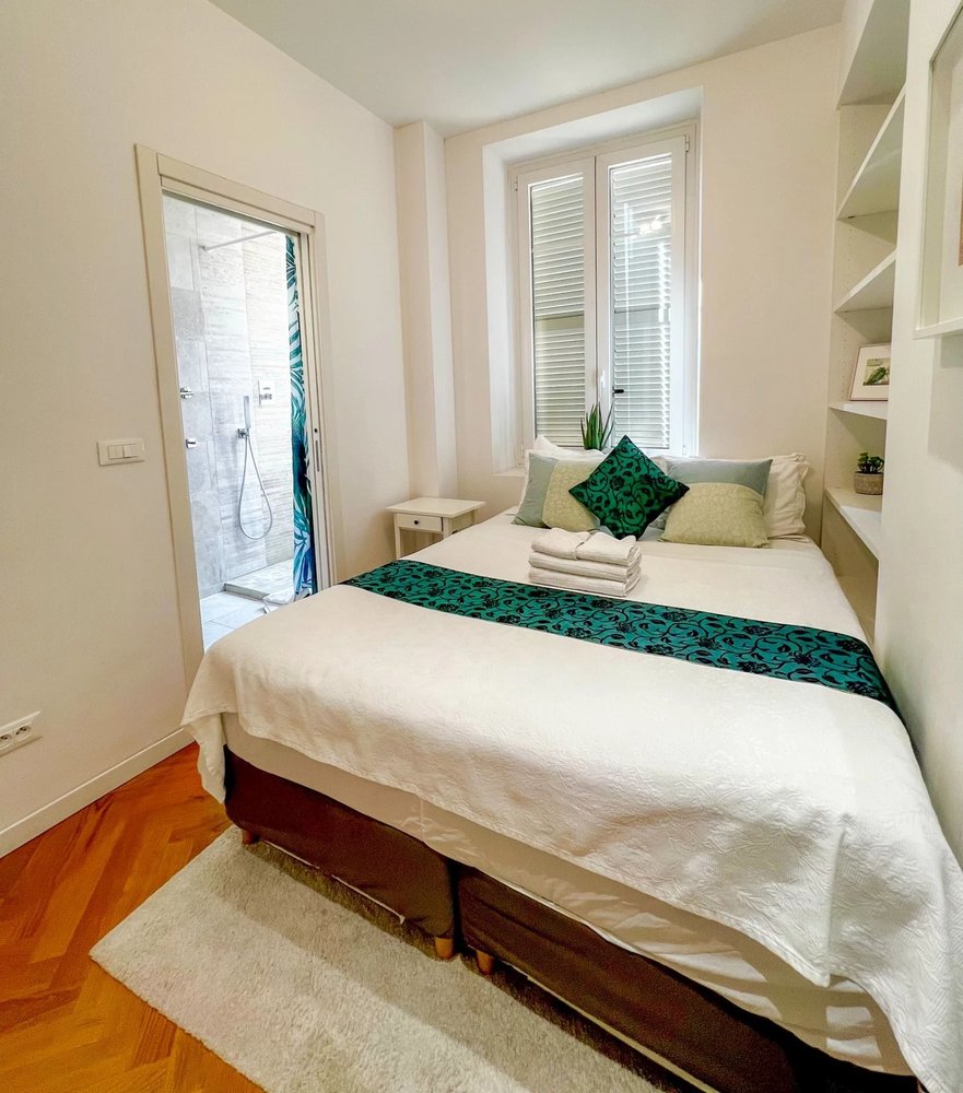 Property photo in Carre d'Or
