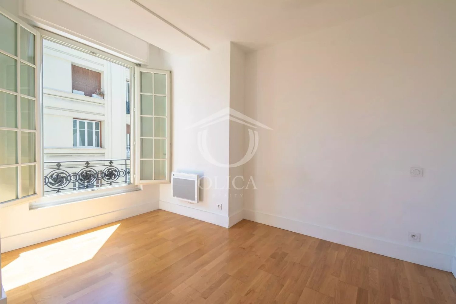 Property photo in Carre d'Or