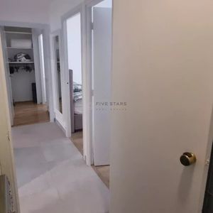 Property in Carre d'Or