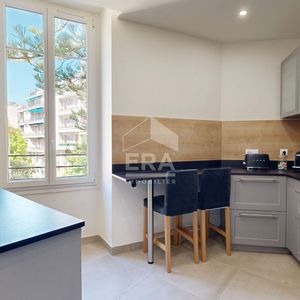 Property in Carre d'Or