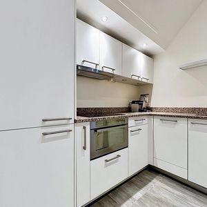 Property in Carre d'Or