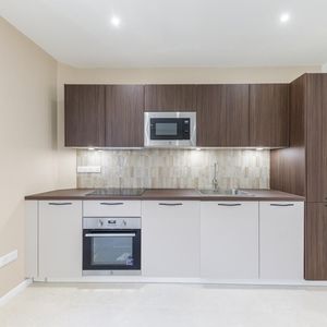 Property in Carre d'Or