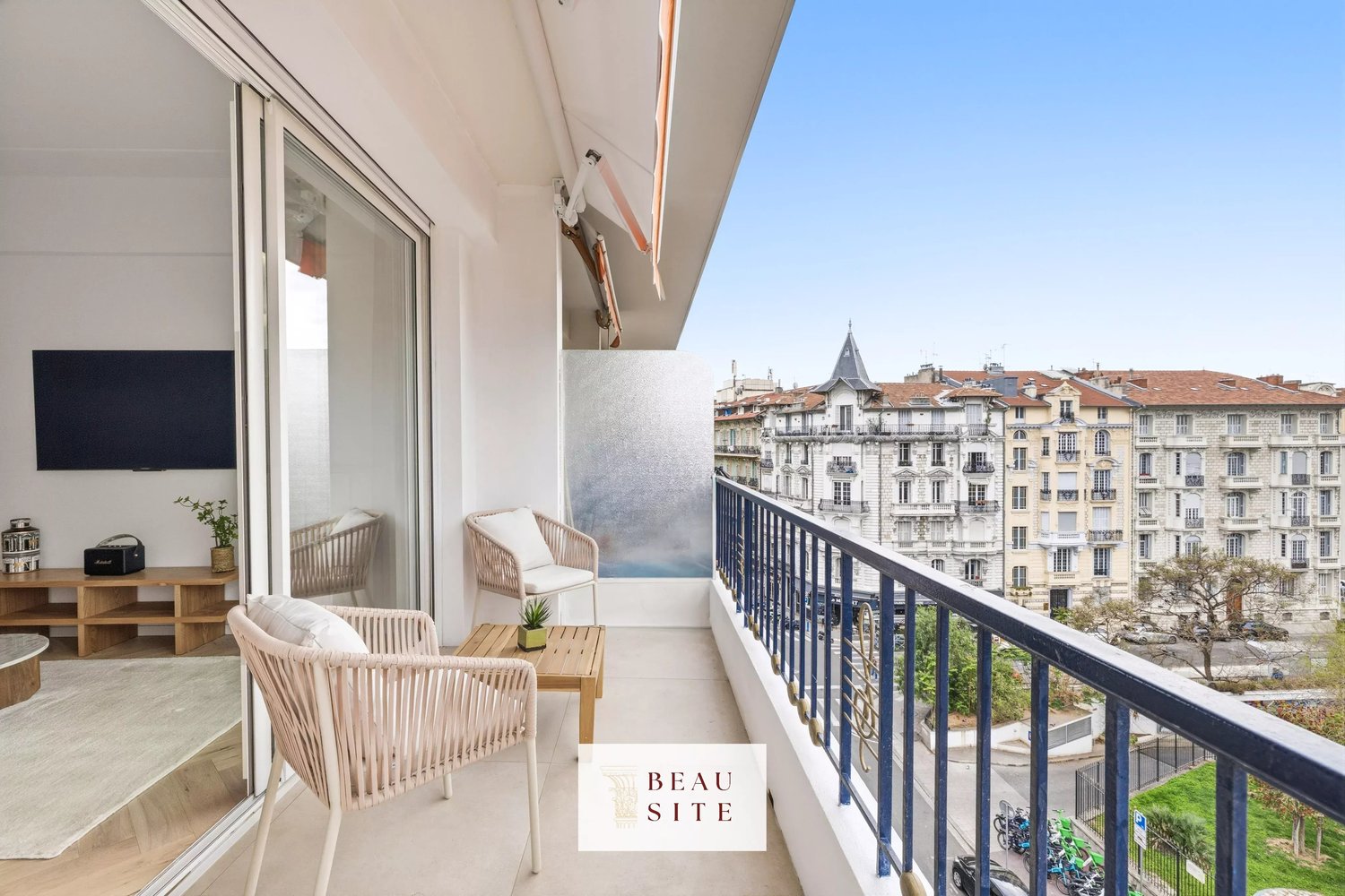 Property photo in Musicians Quarter