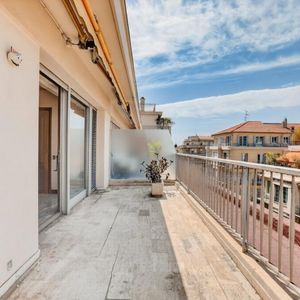 Property in Musicians Quarter