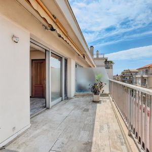 Property in Musicians Quarter