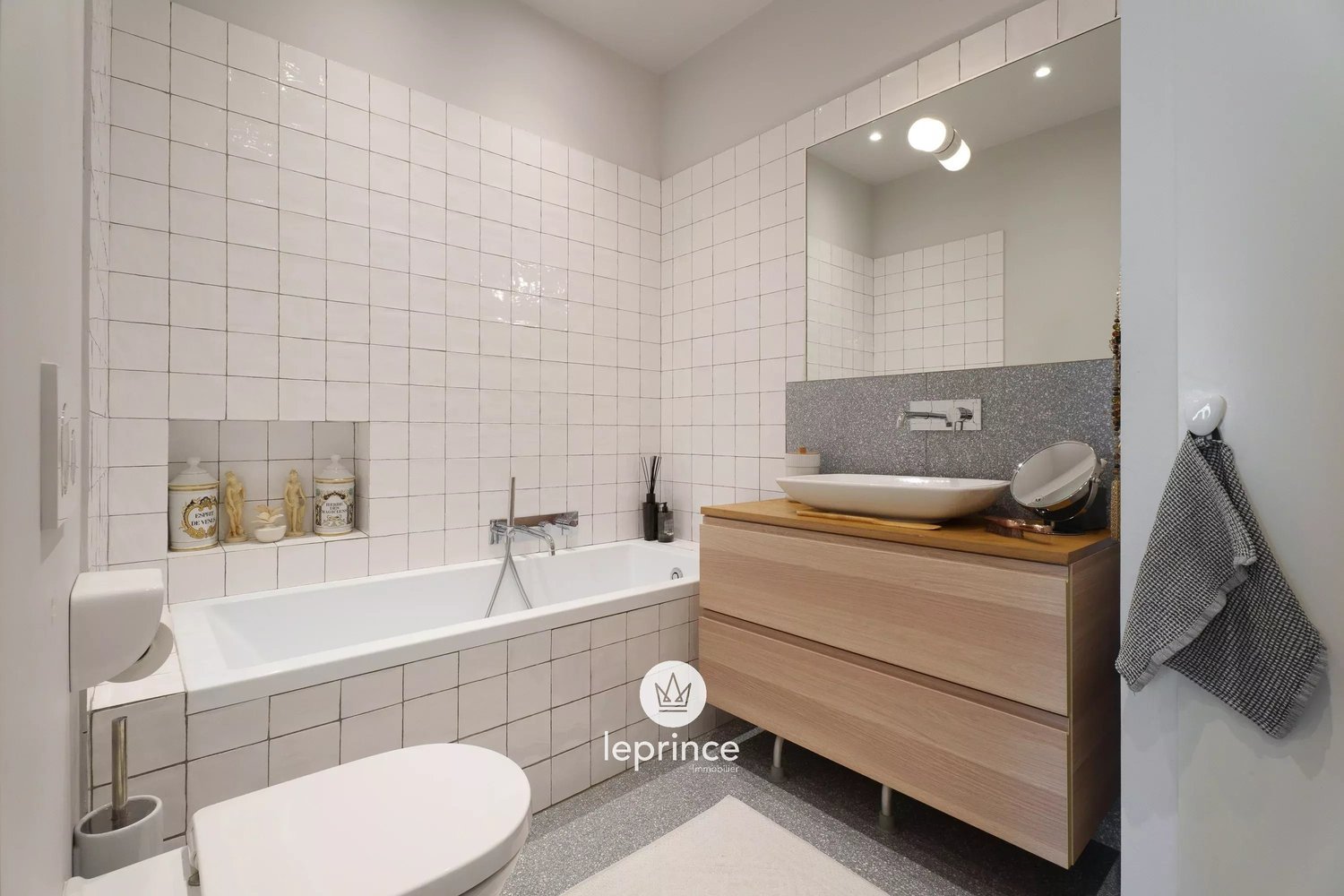 Property photo in Musicians Quarter