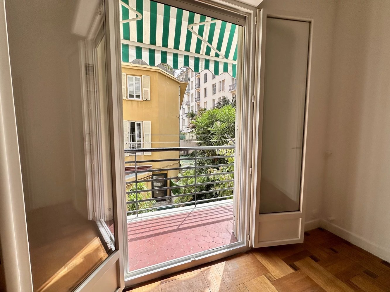Property photo in Musicians Quarter