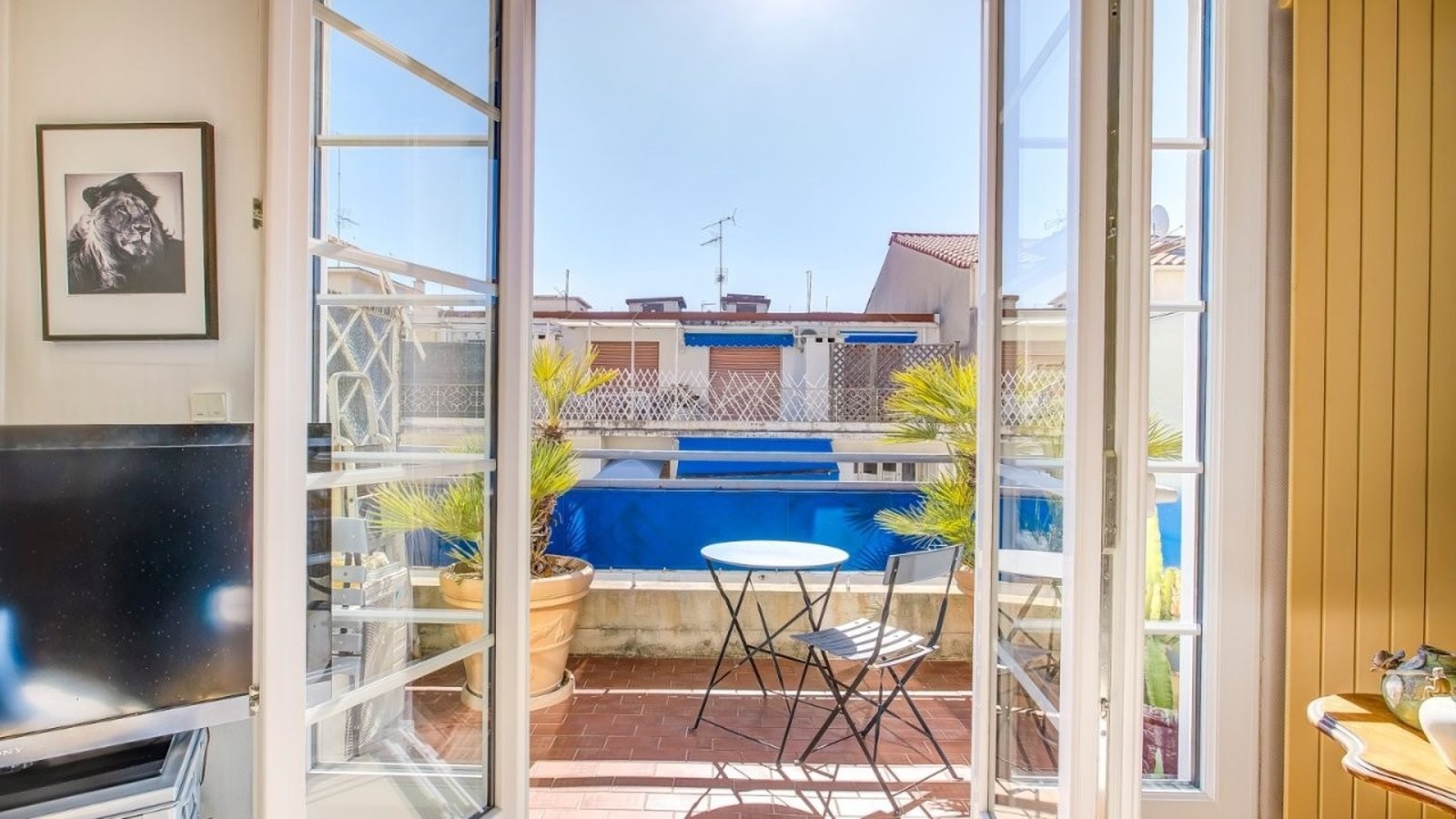 Property photo in Musicians Quarter