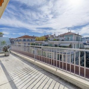 Property in Musicians Quarter