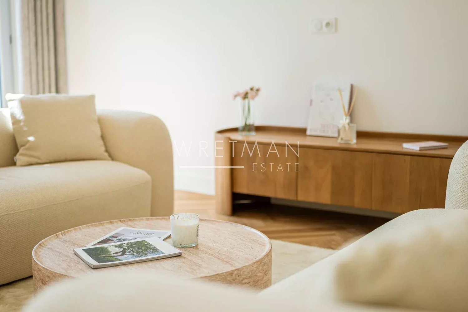 Property photo in Musicians Quarter