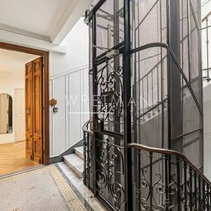 Property in Musicians Quarter