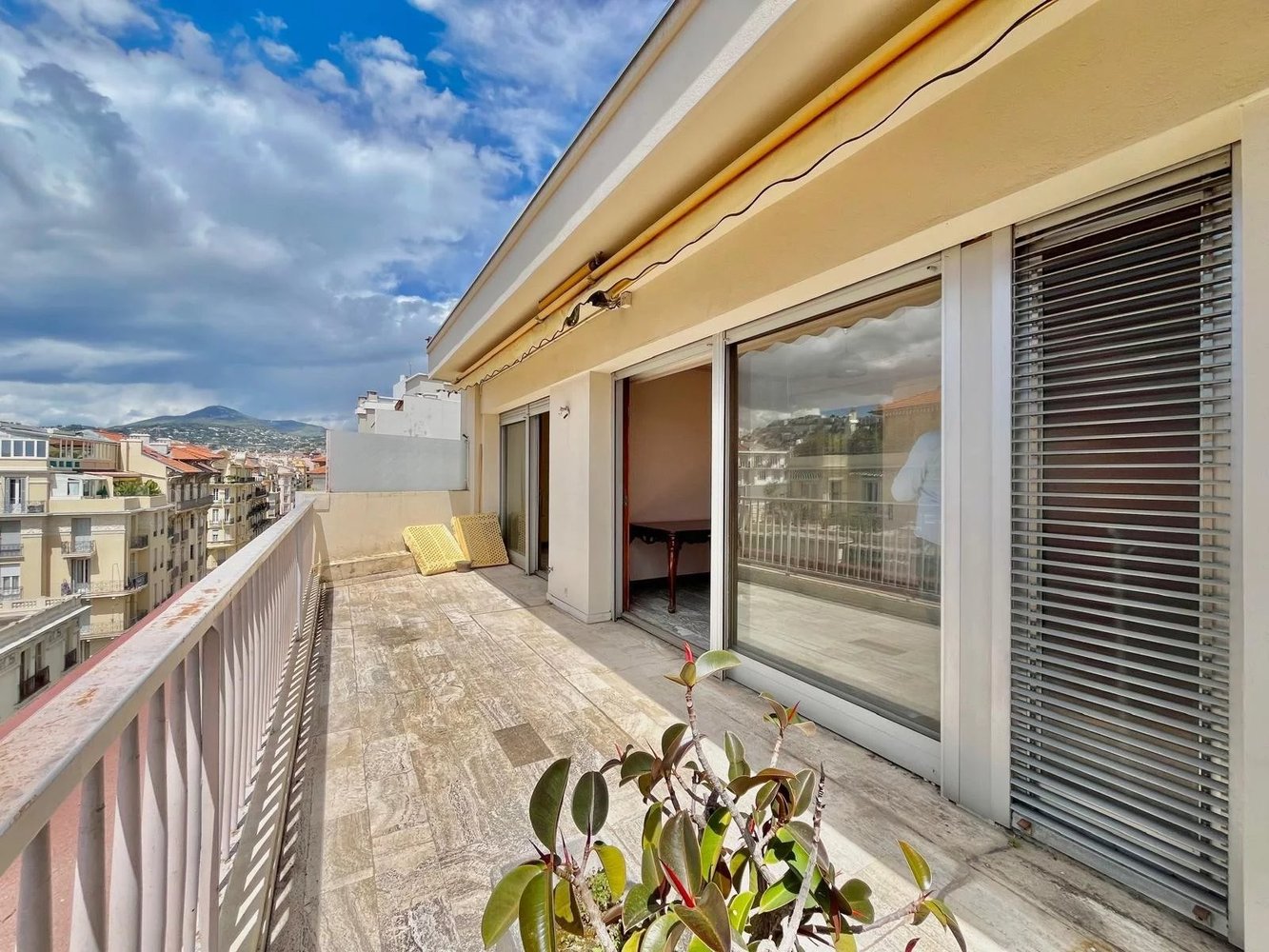 Property photo in Musicians Quarter