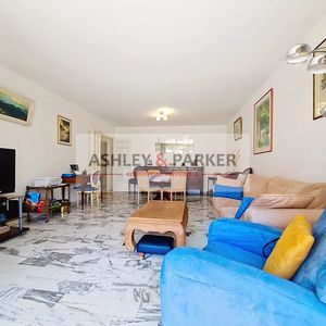 Property in Musicians Quarter