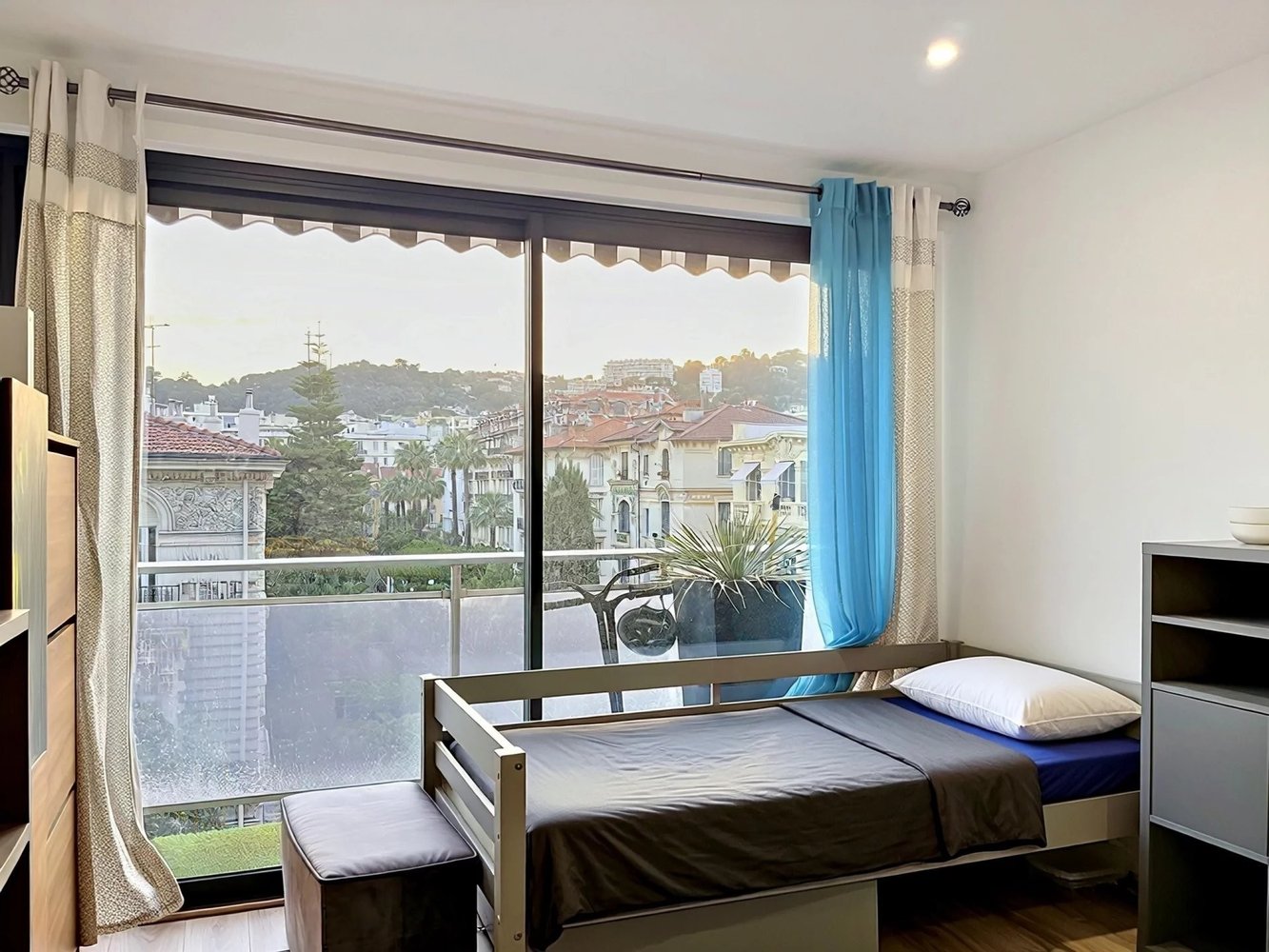 Property photo in Musicians Quarter