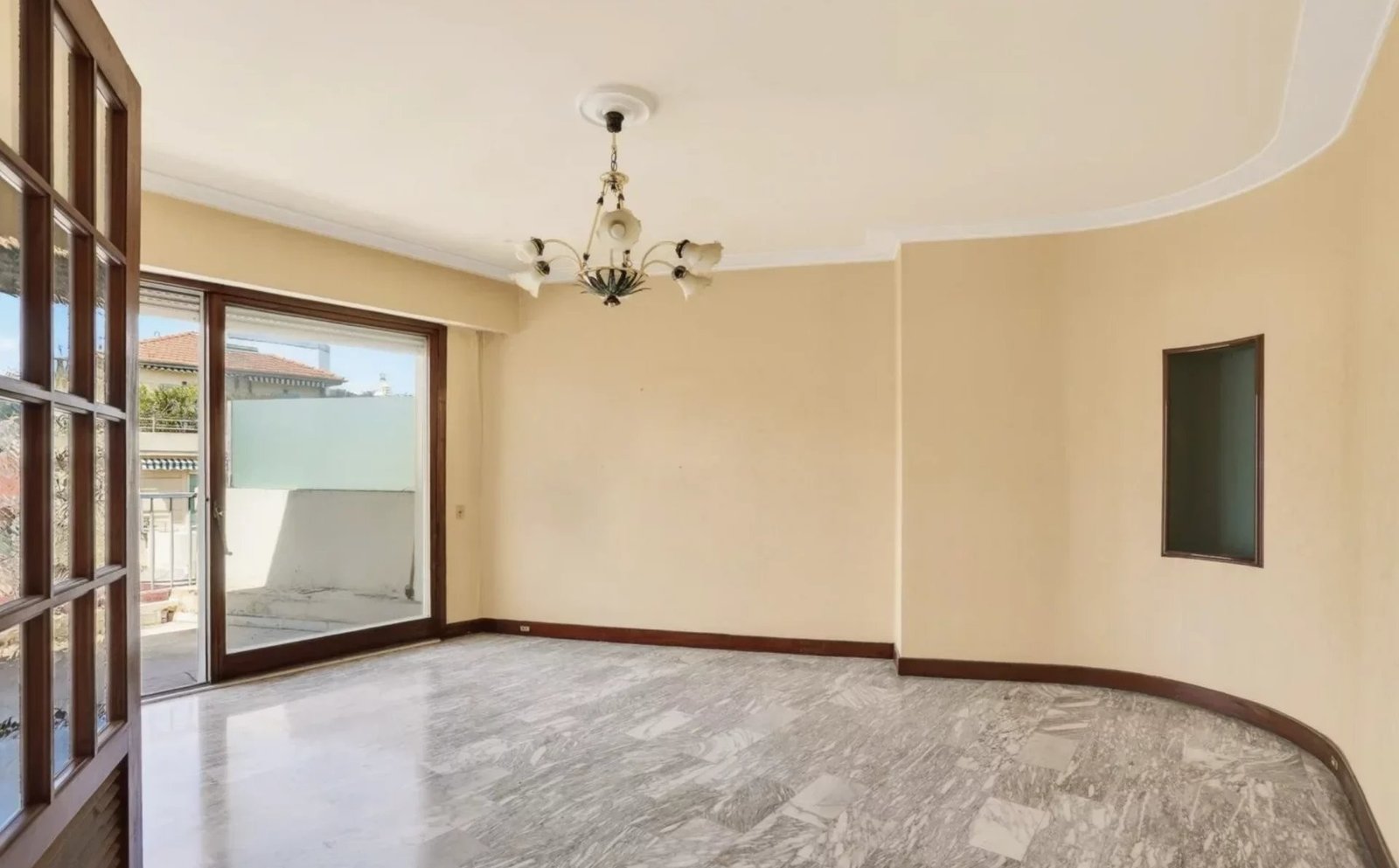 Property photo in Musicians Quarter