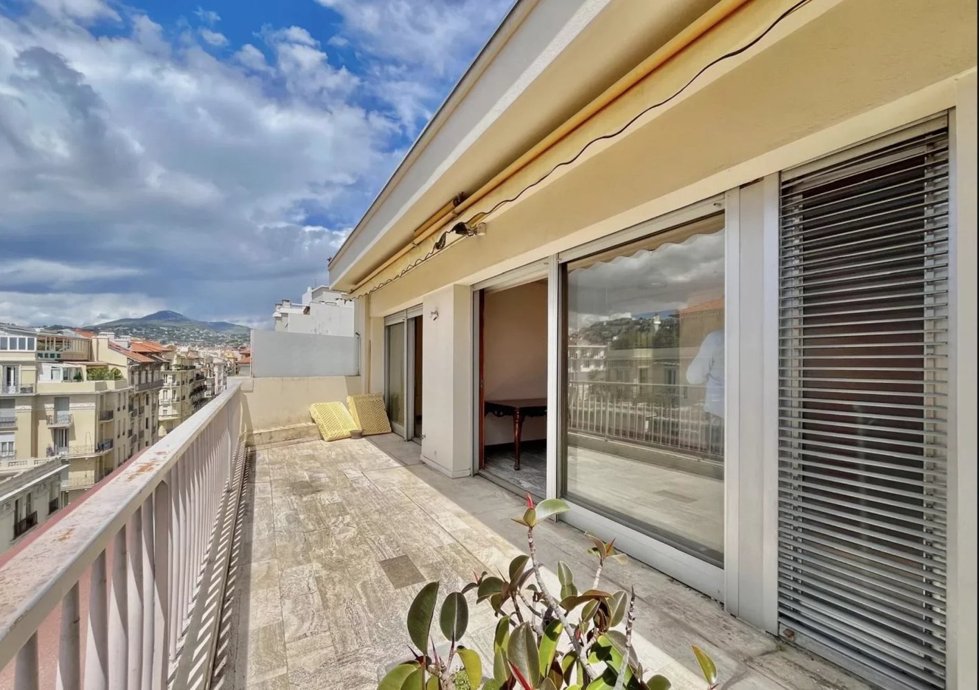 Property photo in Musicians Quarter