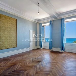 Property in Old Town