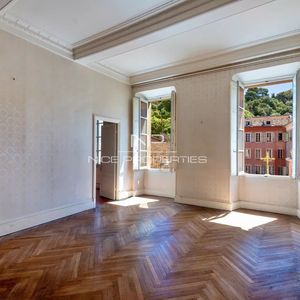 Property in Old Town
