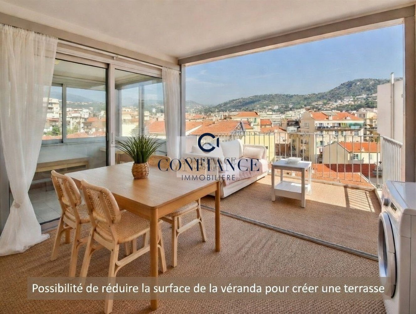 Property photo in Port