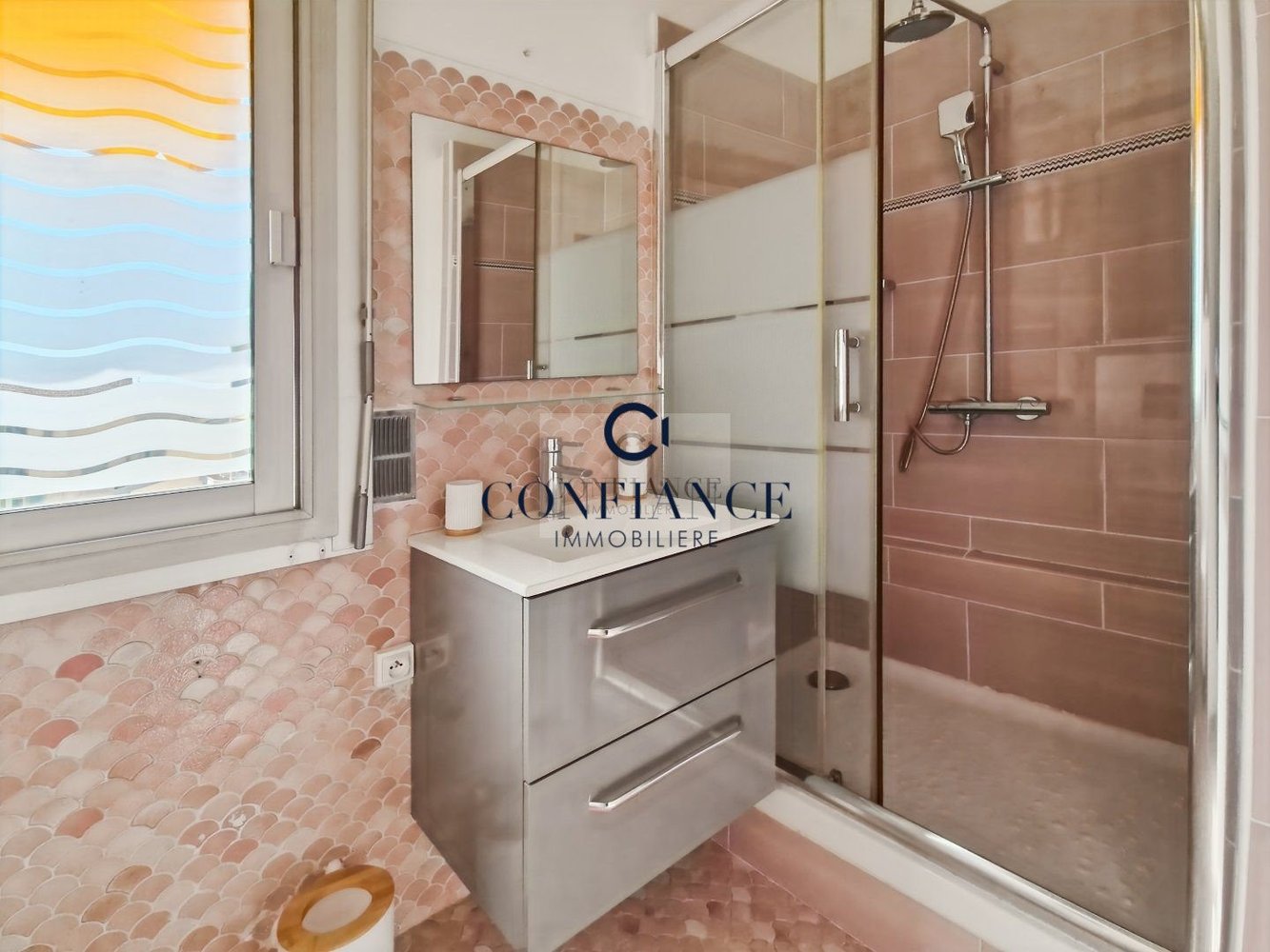 Property photo in Port