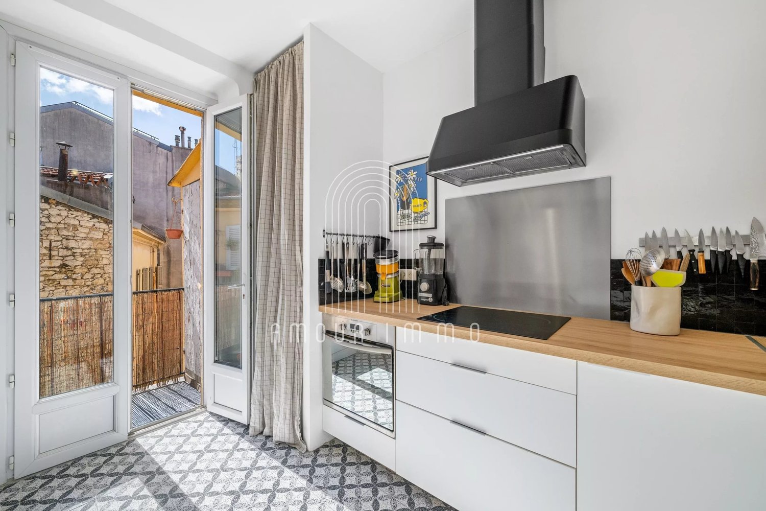 Property photo in Port