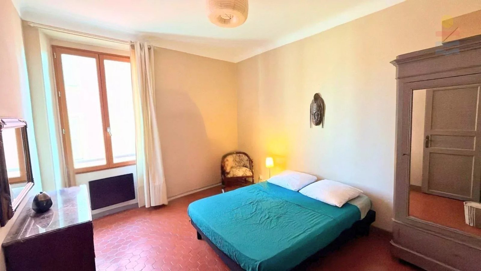 Property photo in Port