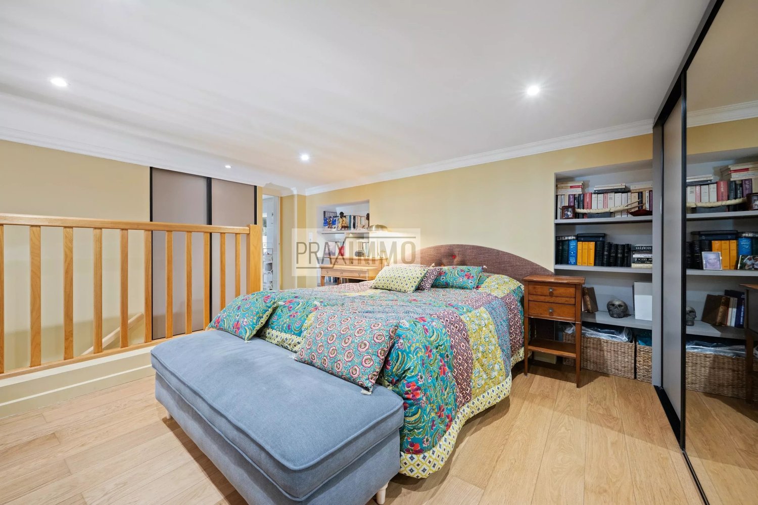 Property photo in Carre d'Argent