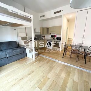 Property in Carre d'Argent