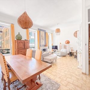 Property in Carre d'Argent