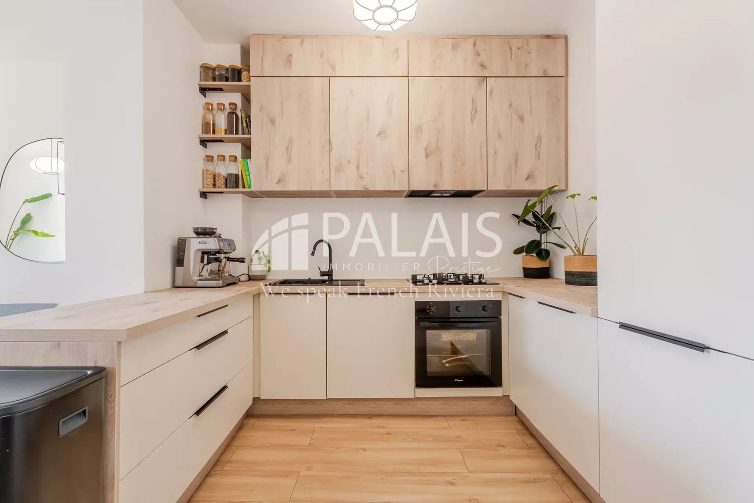 Property photo in Carre d'Argent