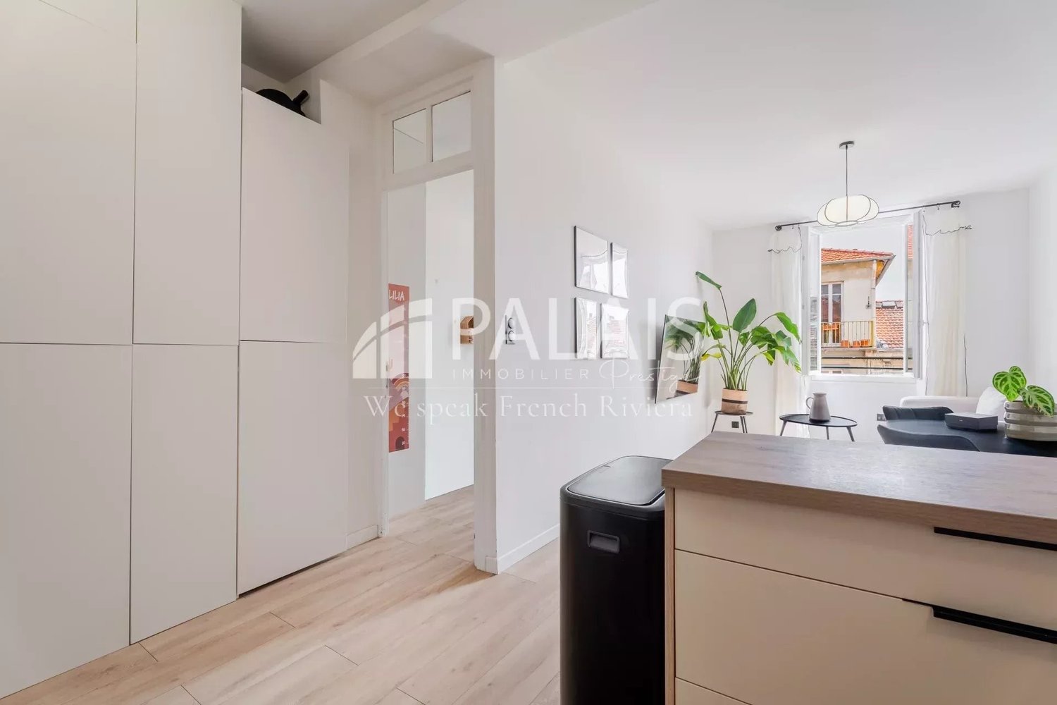 Property photo in Carre d'Argent