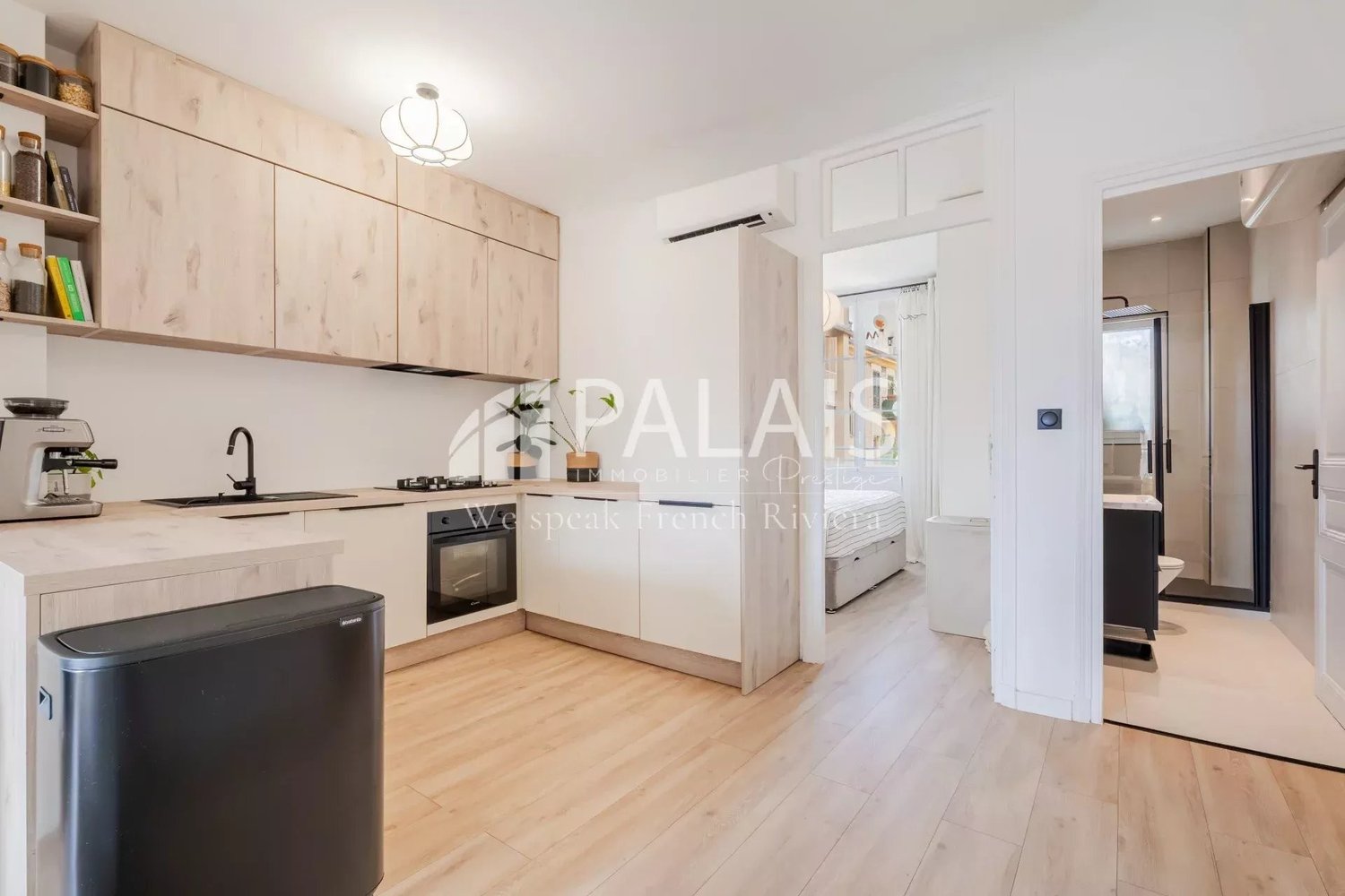 Property photo in Carre d'Argent